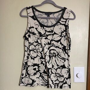 Banana Republic Black and Cream Floral Tank Top